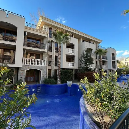 Cascadas, With A Pool View Apartman *