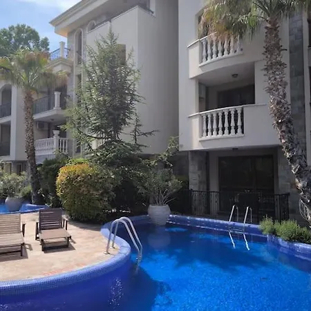 Cascadas, With A Pool View * Sunny Beach